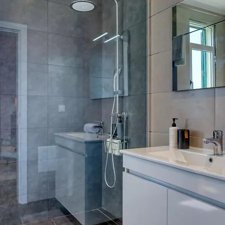 Апартаменты Freitas Panoramic, A In Madeira Понта-ду-Сол