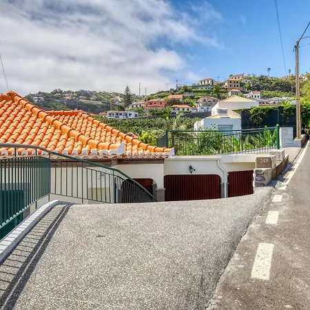 Апартаменты Freitas Panoramic, A In Madeira Понта-ду-Сол